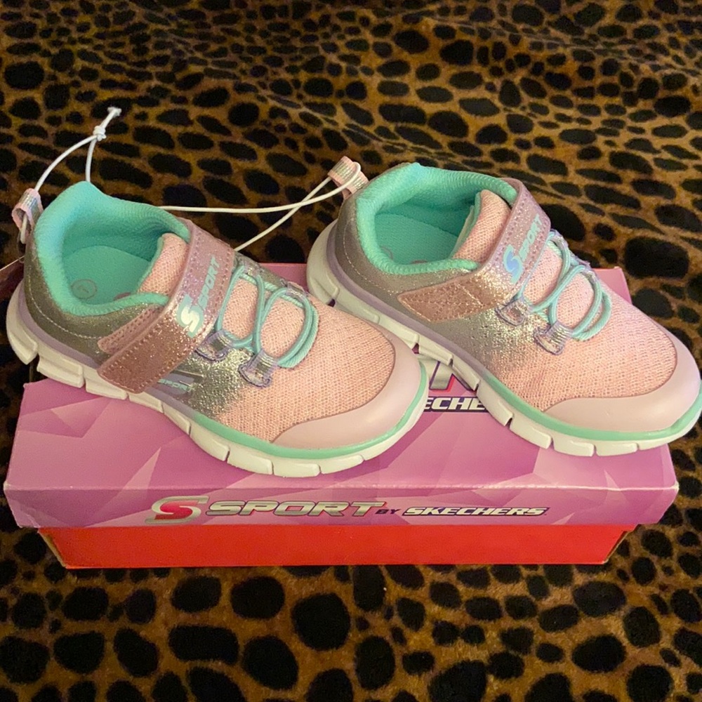 Sport by Skechers 🔥💕